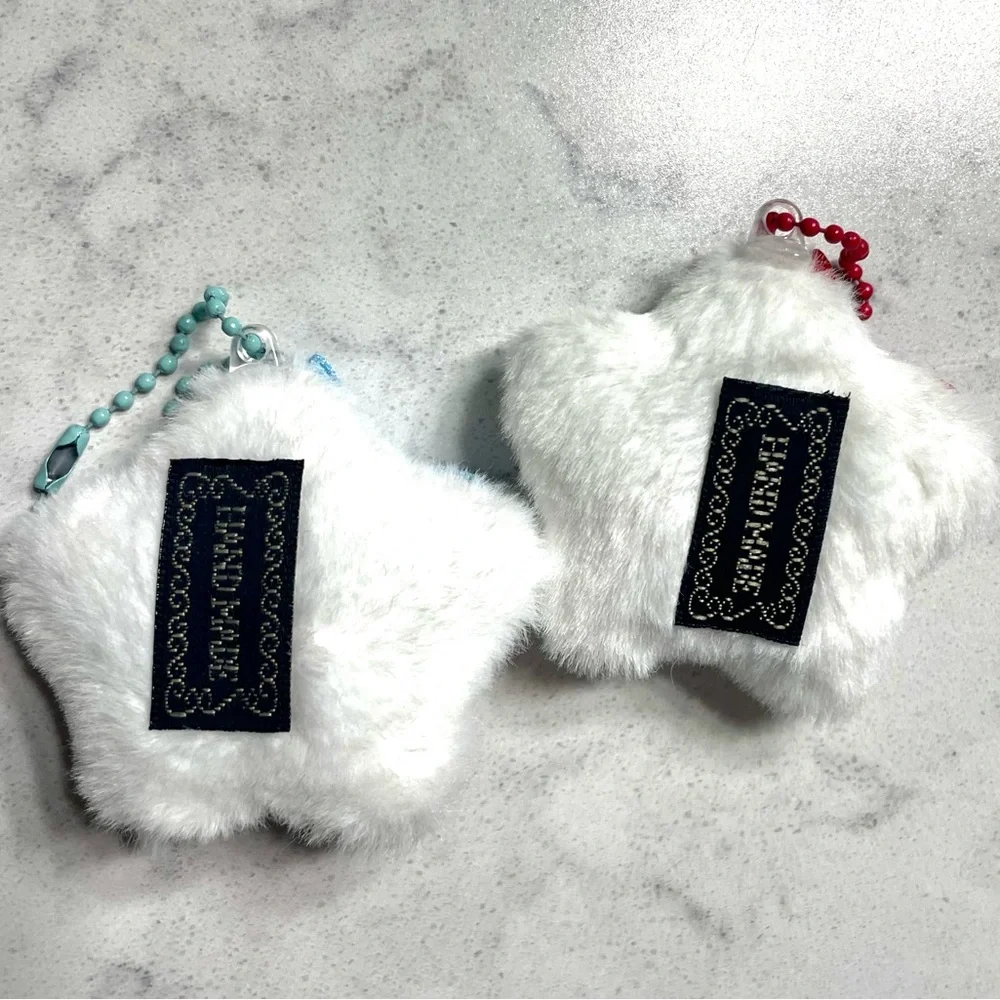 Hello Kitty Keychains - Picture 2 of 2